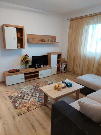 Proprietar inchiriez apartament 2 camere
