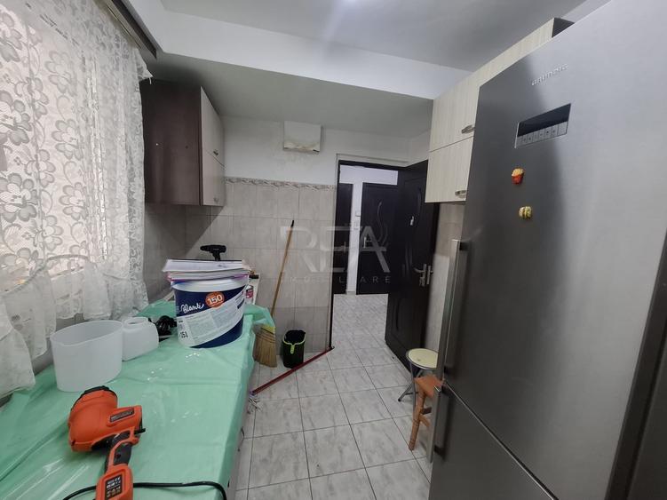 Apartament cu 2 camere decomandat în Drumul Taberei