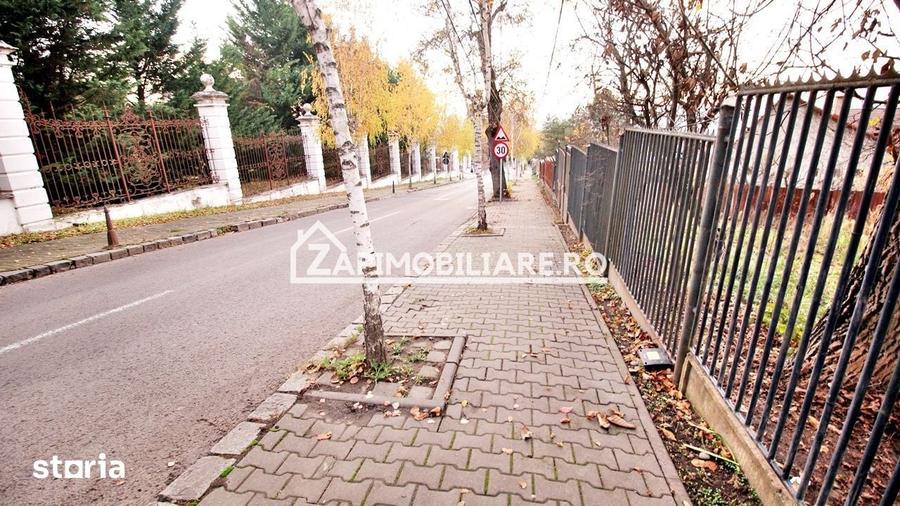Casă cu 3 camere cu Teren 1001 Mp în Platou