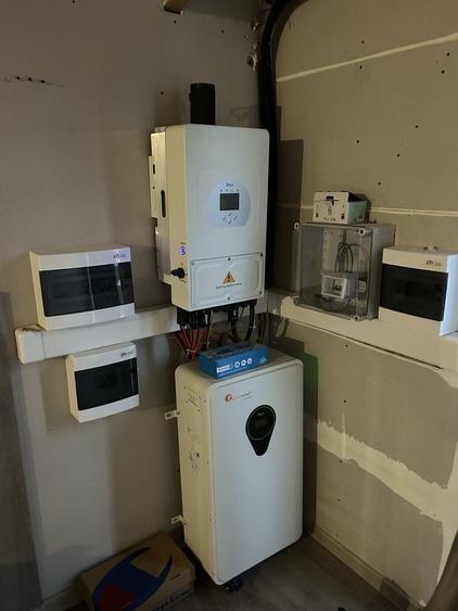 Casă cu 4 camere în Central