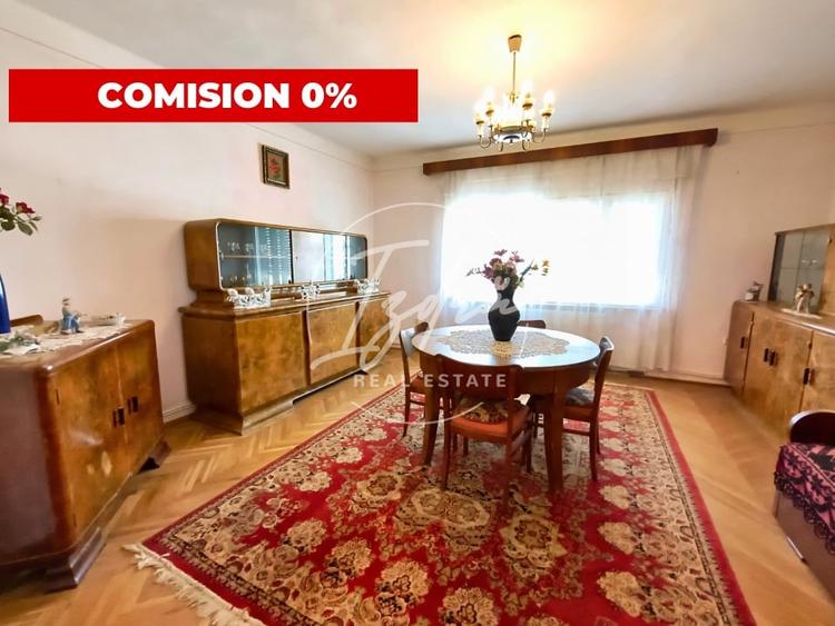 Casă individuală cu 6 camere cu Canalizare în Tălmaciu