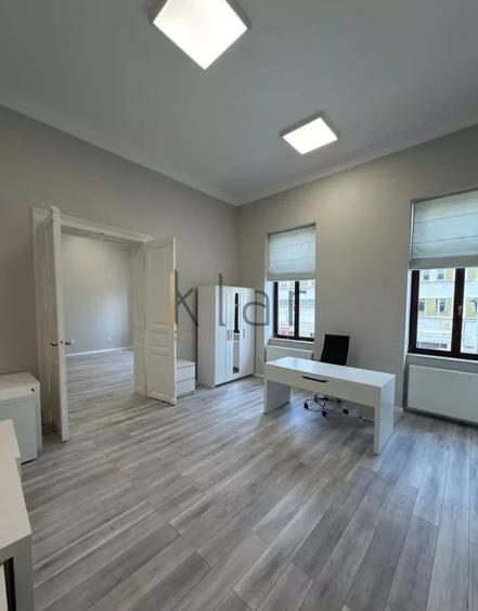 Apartament cu 2 camere semidecomandat în Central