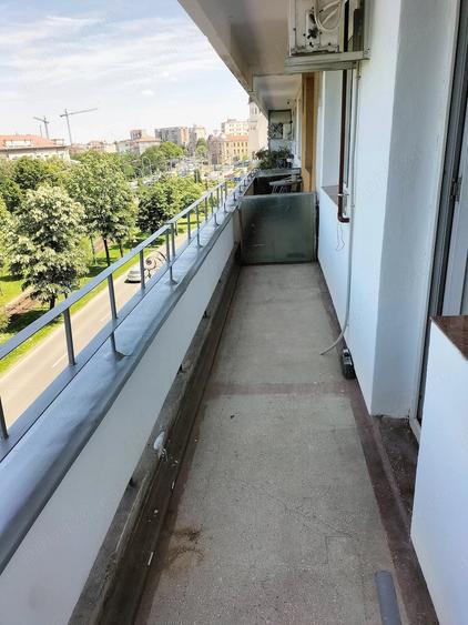 Garsonieră decomandată în Podgoria