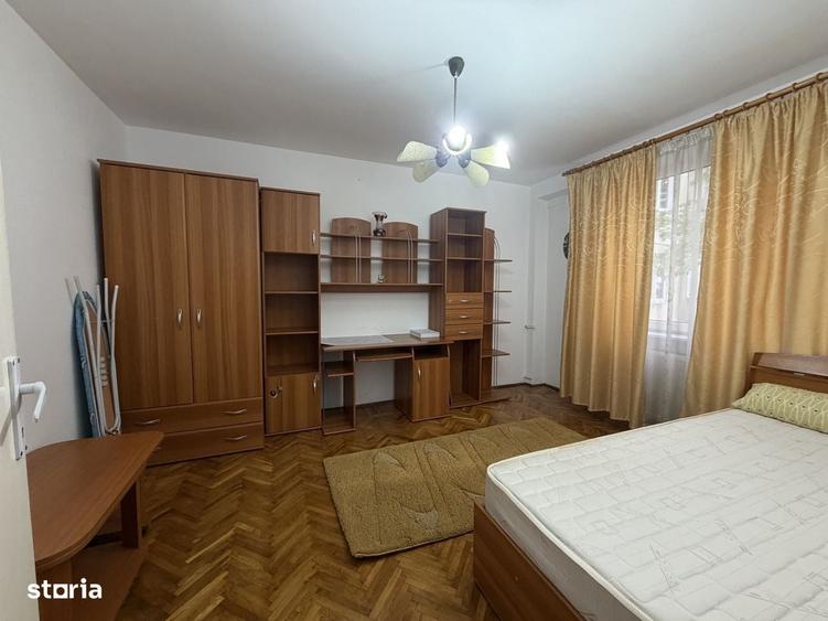 Apartament cu 3 camere în Central