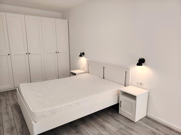 Apartament cu 2 camere decomandat în Torontalului