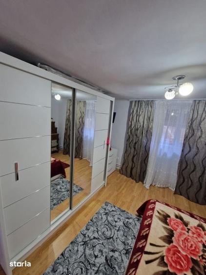 Casă cu 4 camere cu Teren 432 Mp în Central