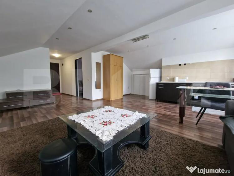 Apartament decomandat cu 2 camere Parcare - 7