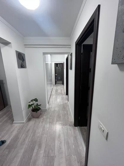 Apartament cu 4 camere decomandat, mobilat în 1 Mai