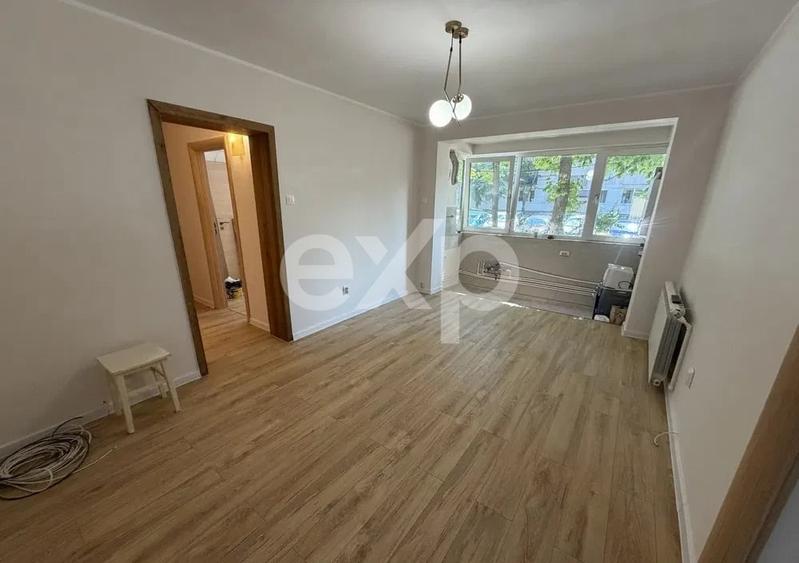 Apartament cu 2 camere decomandat în Tomis I