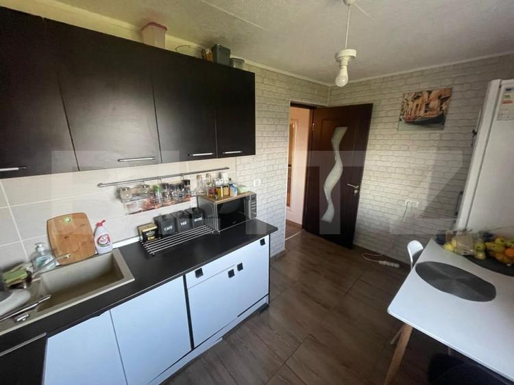 Apartament cu 2 camere decomandat, mobilat în Miroslava