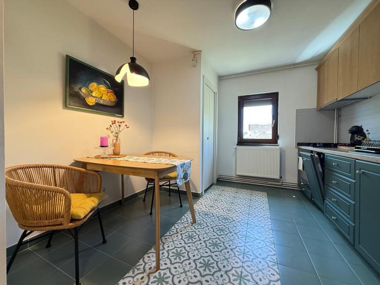 Apartament cu 3 camere decomandat, mobilat în Șagului