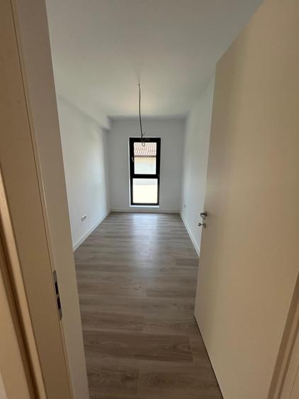 Apartament cu 3 camere decomandat în Găgeni