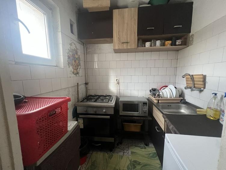 Apartament cu 2 camere semidecomandat în Valea Rosie
