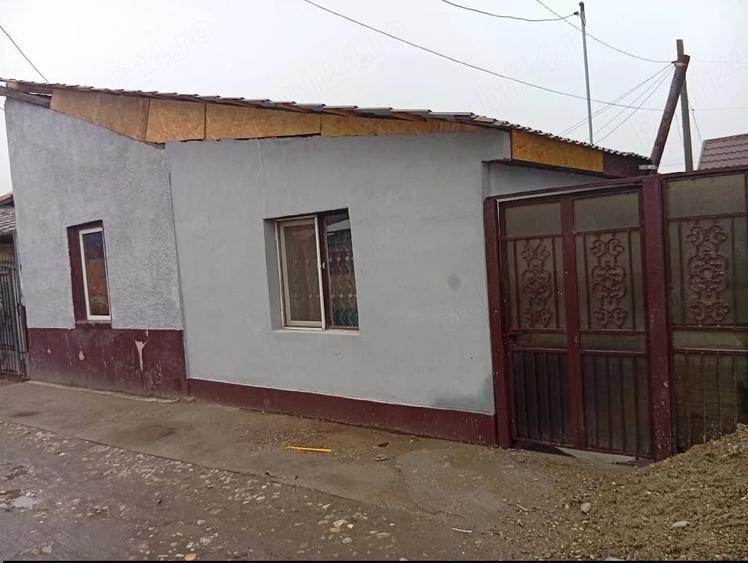 Casă cu 3 camere cu Teren 60 Mp în Șega