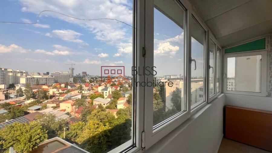 Apartament cu 3 camere semidecomandat în Chibrit