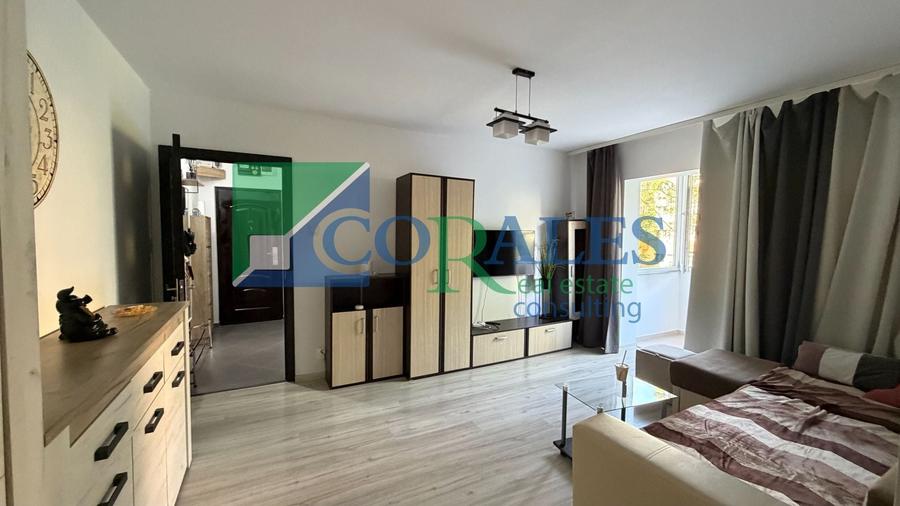 Apartament cu 2 camere semidecomandat, mobilat în Girocului