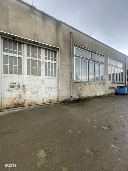 Spațiu comercial, de 100 mp, în Domnești