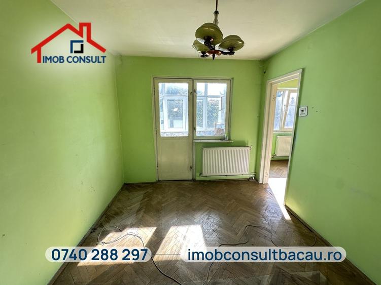 Apartament cu 3 camere semidecomandat în Orizont