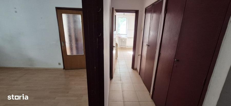Apartament cu 2 camere semidecomandat în Drumul Taberei