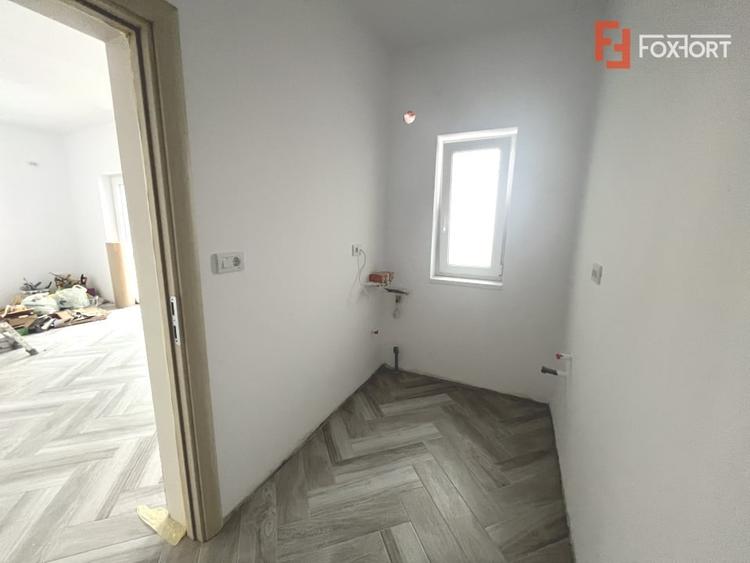 Duplex cu 4 camere cu Teren 273 Mp în Urseni