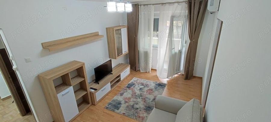 Apartament cu 2 camere semidecomandat în Spitalul Județean