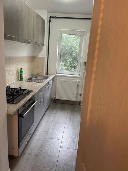 Apartament cu 2 camere decomandat în Letea Veche