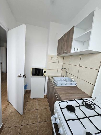 Garsonieră semidecomandată în Costin Georgian