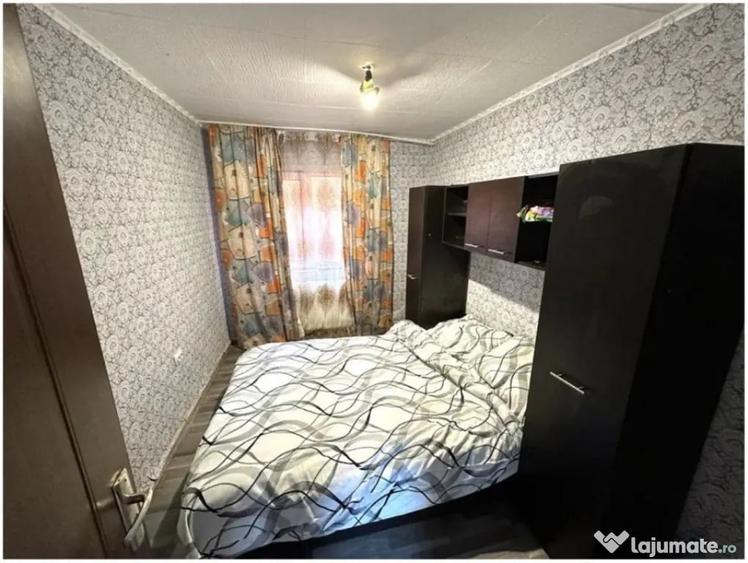 Apartament cu 3 camere semidecomandat în Brazda lui Novac