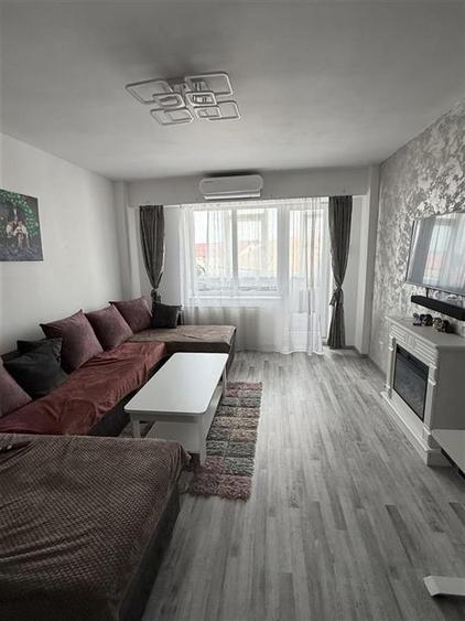 Apartament cu 3 camere decomandat, mobilat în Terezian