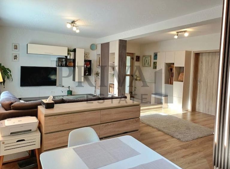 Casă individuală cu 3 camere cu Canalizare în Giroc