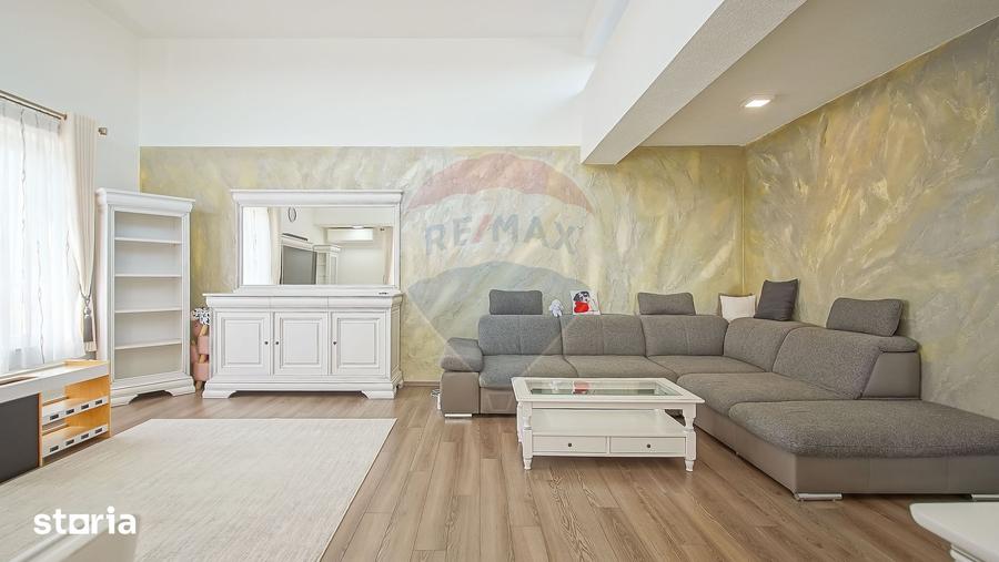 Apartament cu 3 camere în Cristian