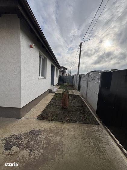 Casă cu 3 camere cu Teren 280 Mp în Berceni