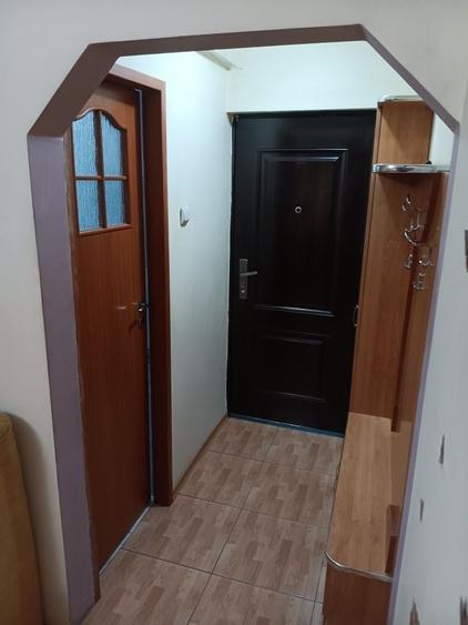 Garsonieră decomandată în Manolești