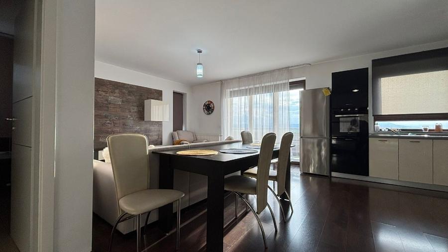 Apartament cu 2 camere decomandat, mobilat în Avantgarden