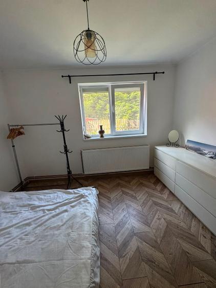 Apartament cu 2 camere circular în Calea Moroieni