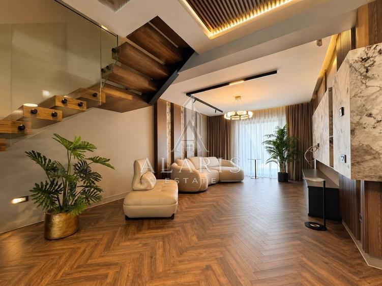 Duplex cu 4 camere cu Canalizare în Dumbrăvița