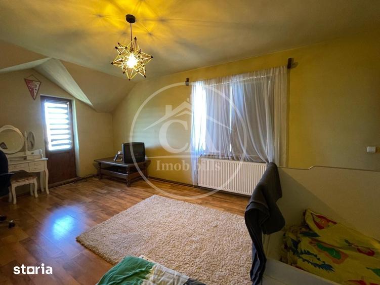 Casă cu 5 camere cu Teren 1068 Mp în Oșorhei