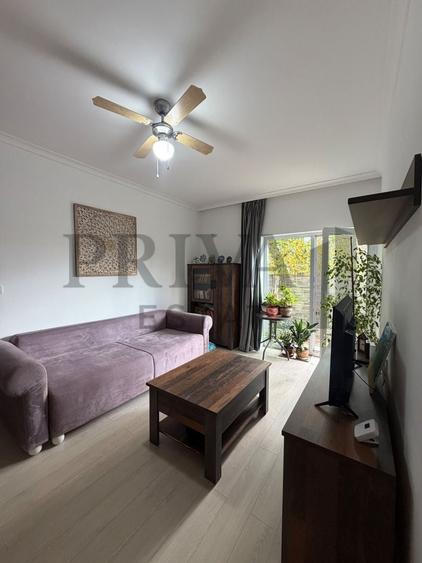 Apartament cu 2 camere semidecomandat, mobilat în Chișoda