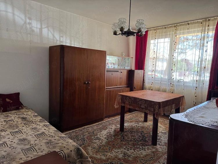 Apartament cu 3 camere decomandat în Grigorescu