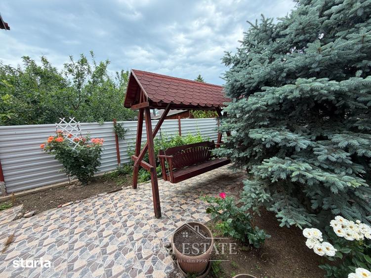 Casă cu 3 camere cu Teren 1210 Mp în Tinosu