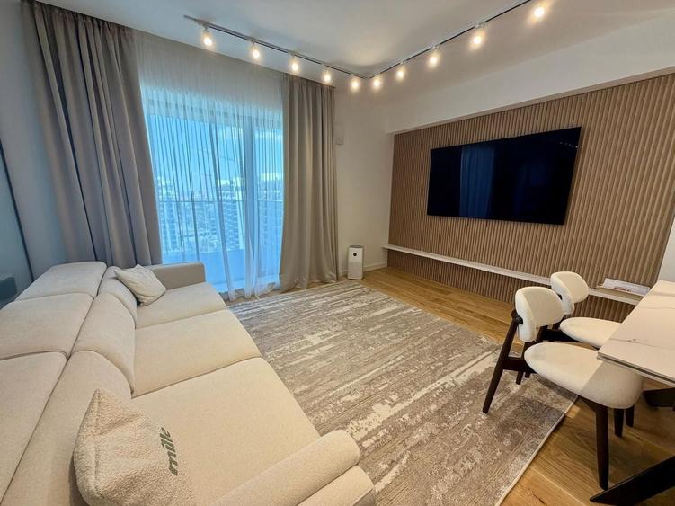 Apartament cu 3 camere decomandat, mobilat în Aviației