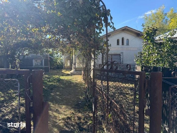 Casă cu 3 camere cu Teren 100 Mp în Gorgota