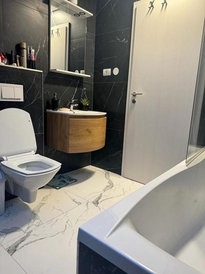 Apartament cu 2 camere decomandat, mobilat în Dumbrăvița