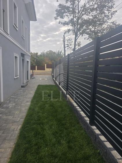 Casă cu 4 camere cu Canalizare în Gheorgheni
