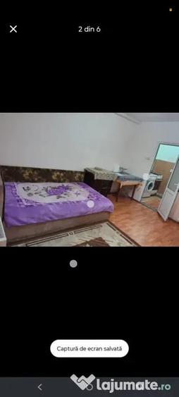 Garsonieră decomandată în Central
