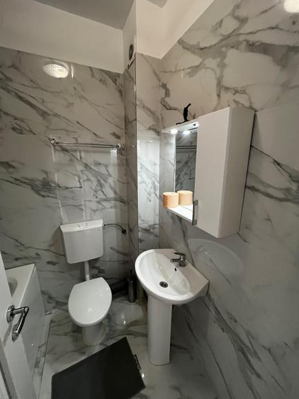 Apartament cu 2 camere decomandat în Militari