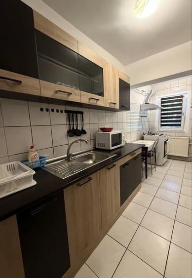 Garsonieră decomandată în Păcii