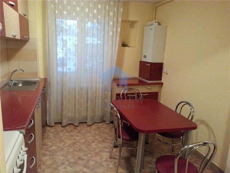 Apartament cu 2 camere semidecomandat, mobilat în Gheorgheni