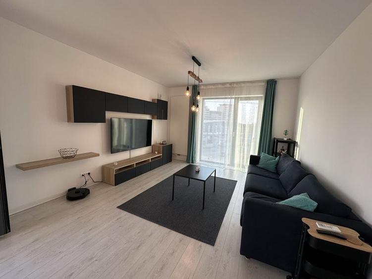 Apartament cu 2 camere decomandat în Sud