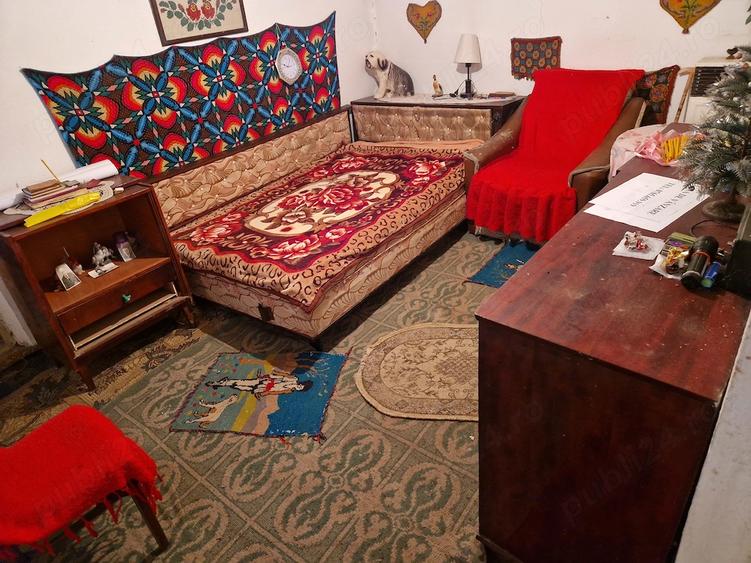 Casă cu 3 camere cu Teren 200 Mp în Central